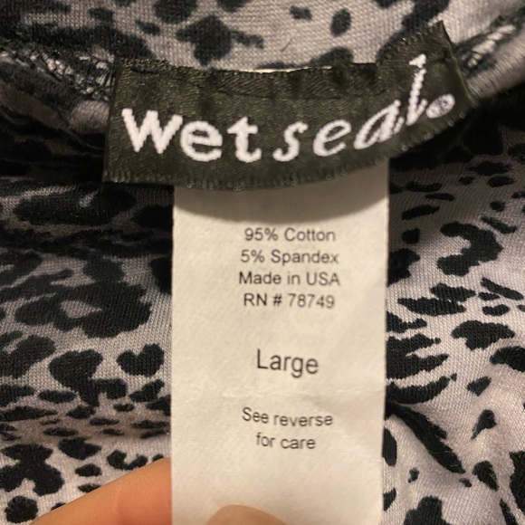 Skater Skirt - Picture 2 of 2